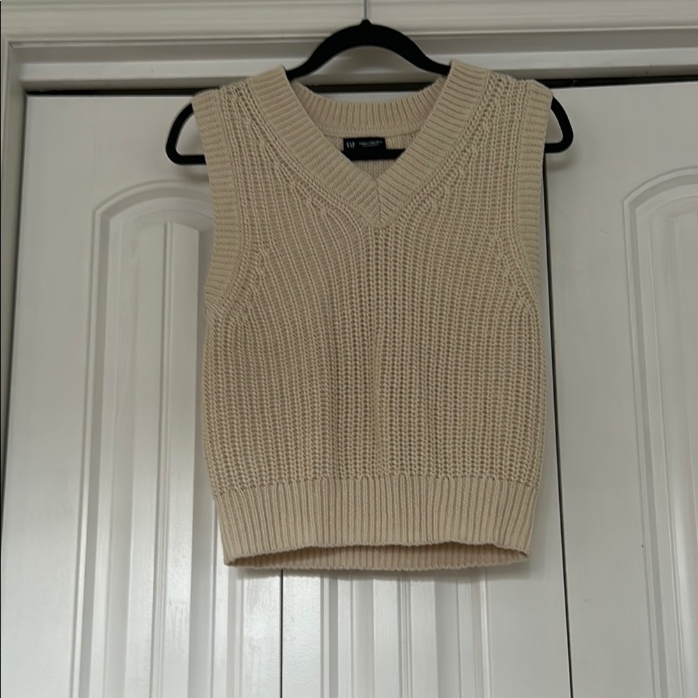 Ecru  Sleeveless Knit Sweater Vest